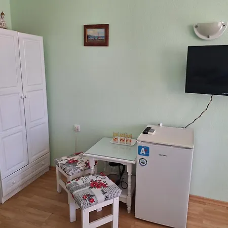 Primorski Briz Konukevi 2*