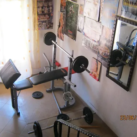 Primorski Briz Konukevi 2*